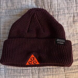 Nike ACG burgundy Beanie - rare